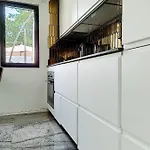 Moyi Apartment