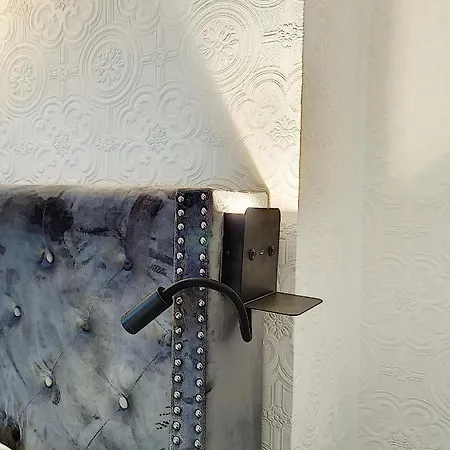 Apartament Moyi *